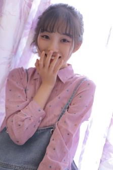 亲吻拔萝卜原声不带歌词